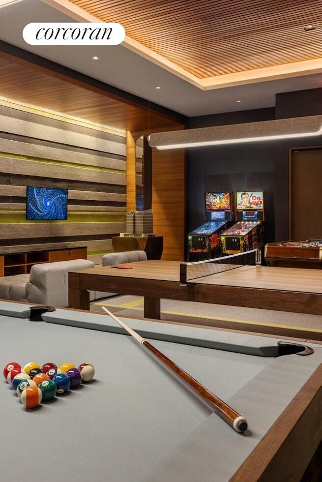 50 W 66th #51E Manhattan, NY 10023